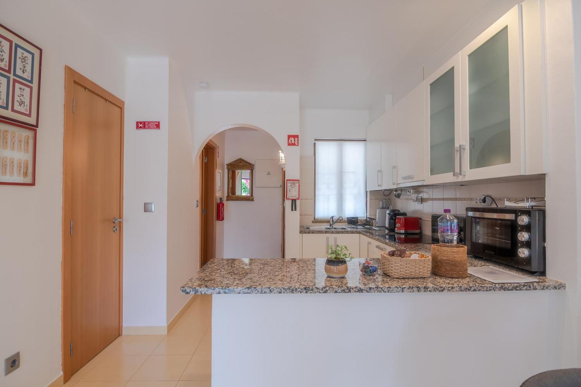 Seacoast Retreat With Pool And Beach Access By Drago Rentals Albufeira Zewnętrze zdjęcie
